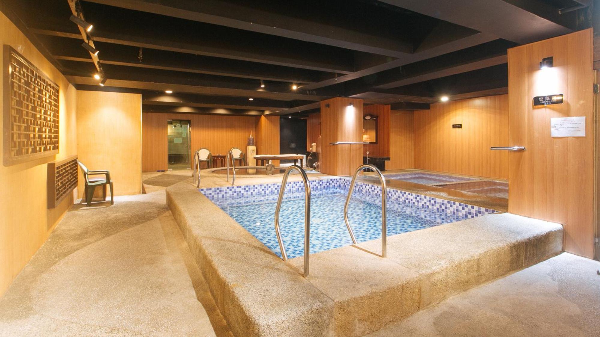 Reddoorz Premium At Jjimjbang Hotel Spa مانيلا المظهر الخارجي الصورة