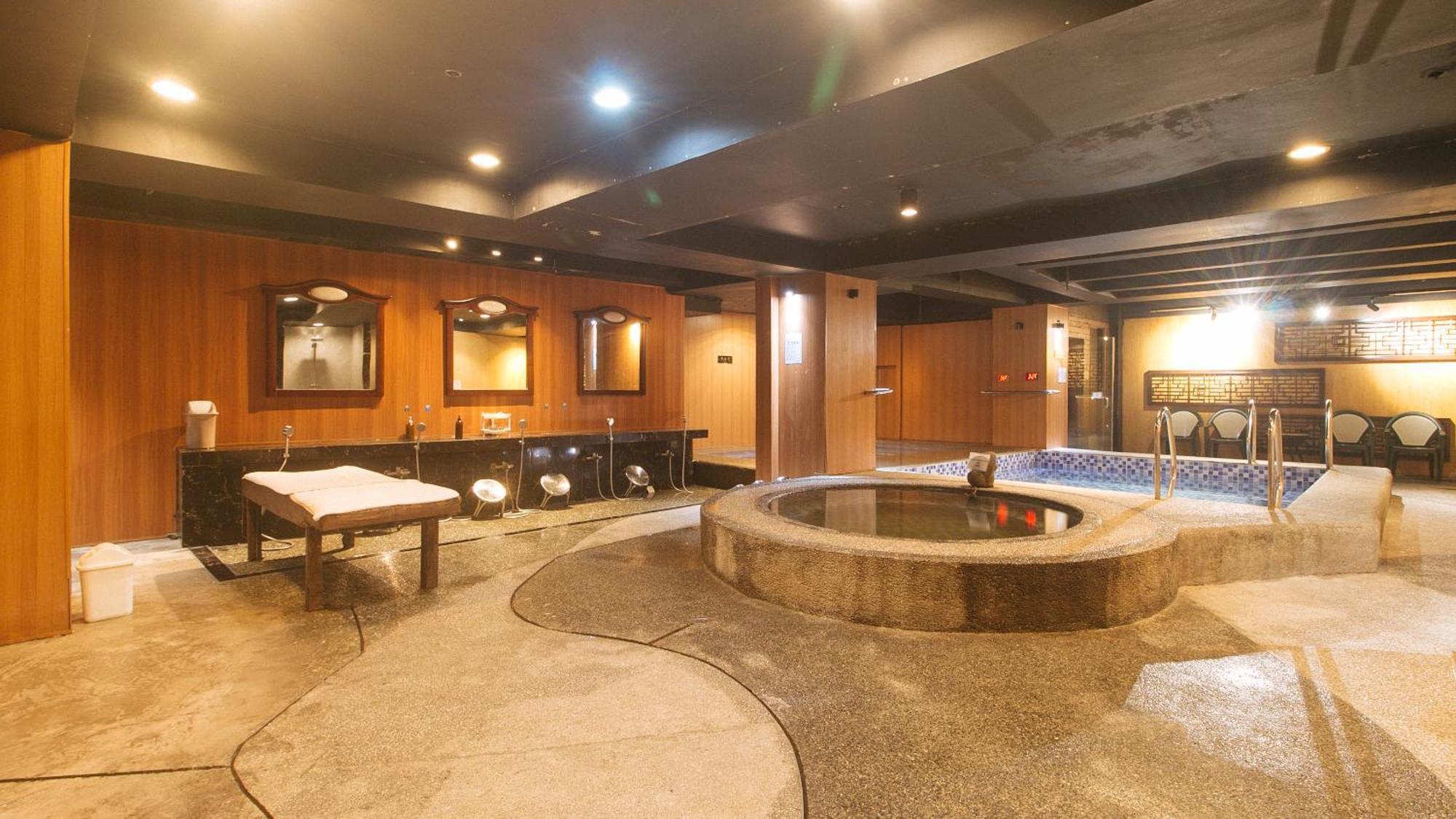Reddoorz Premium At Jjimjbang Hotel Spa مانيلا المظهر الخارجي الصورة