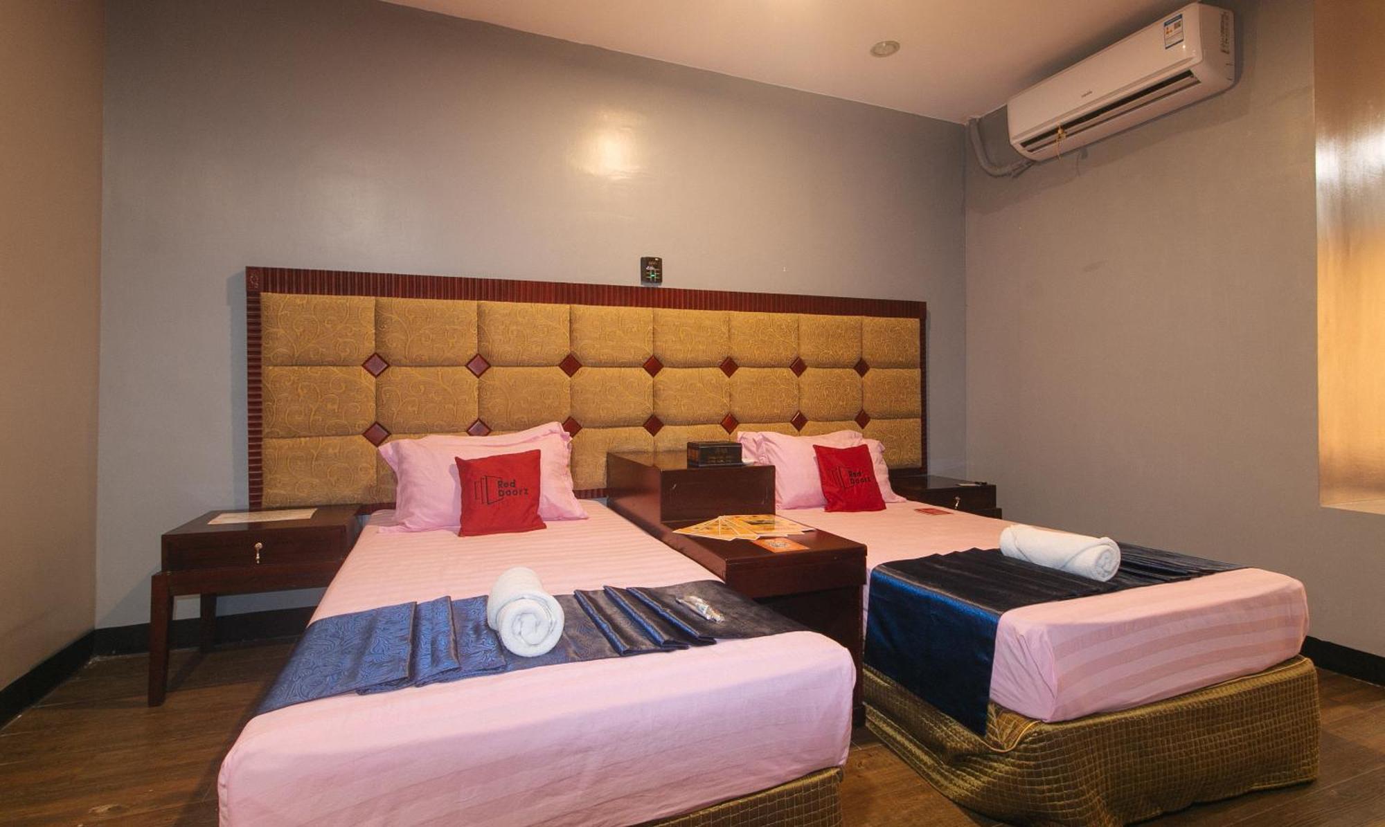 Reddoorz Premium At Jjimjbang Hotel Spa مانيلا الغرفة الصورة